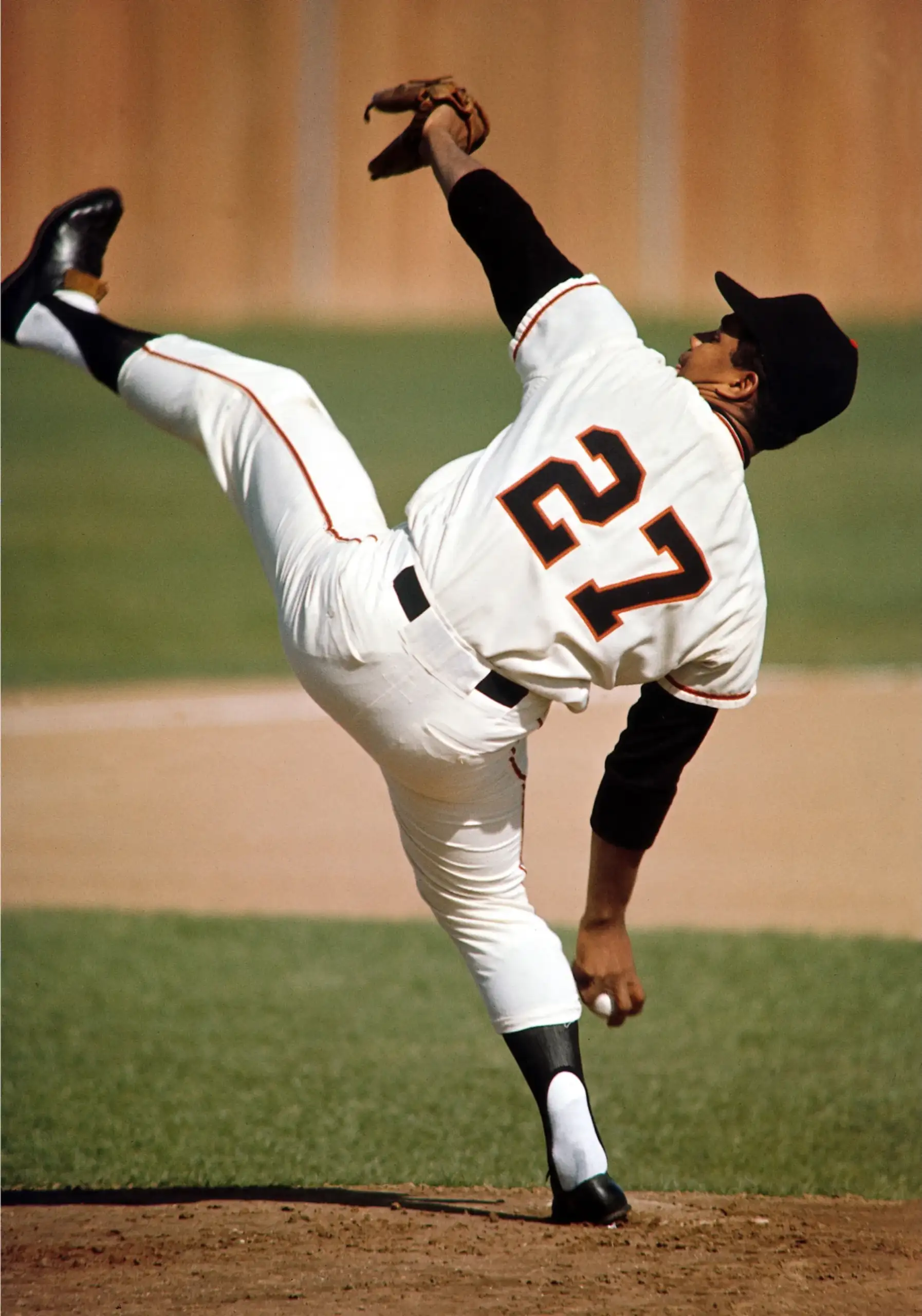 HIGH KICK, DOMINICAN DANDY JUAN MARICHAL